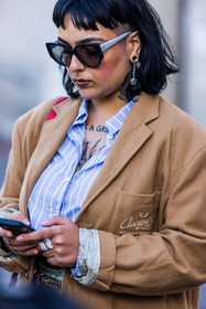 black sunglasses, blazer, blue shirt, brown blazer, earrings, gold belt, noose piercing, oversize sunglasses, piercing, print, printed shirt, redlips, smartphone, striped shirt, stripes, sunglasses, tattoo, vintage blazer, white lines, fashion week, frenchystyle, FW, jonathan paciullo, street style, PFW, PARIS, SPRING SUMMER 2022, SS 22, vertical, atmosphere details