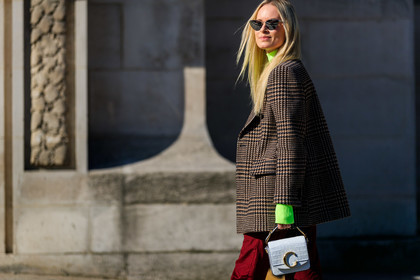 blazer, brown jacket, checked, chloé, graphic jacket, green sweater, houndstooth pattern, leather bag, neon, plaid, printed jacket, red pants, sunglasses, thora valdimars, trousers, white bag, PARIS, PFW, street style, jonathan paciullo, FW, frenchystyle, fashion week, AUTUMN WINTER 2019-2020, AW 19-20, FALL WINTER 2019-2020, FW 19-20, horizontal, atmosphere details, detail
