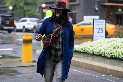 black tie, blue jacket, bordeaux, burgundy, checked shirt, denim pants, fanny pack, grey denim, jeans, leather bag, red bag, red hat, rings, sunglasses, trousers, fashion week, frenchystyle, FW, jonathan paciullo, street style, NEW YORK, NYFW, SPRING SUMMER 2020, SS 20, horizontal, atmosphere details, detail