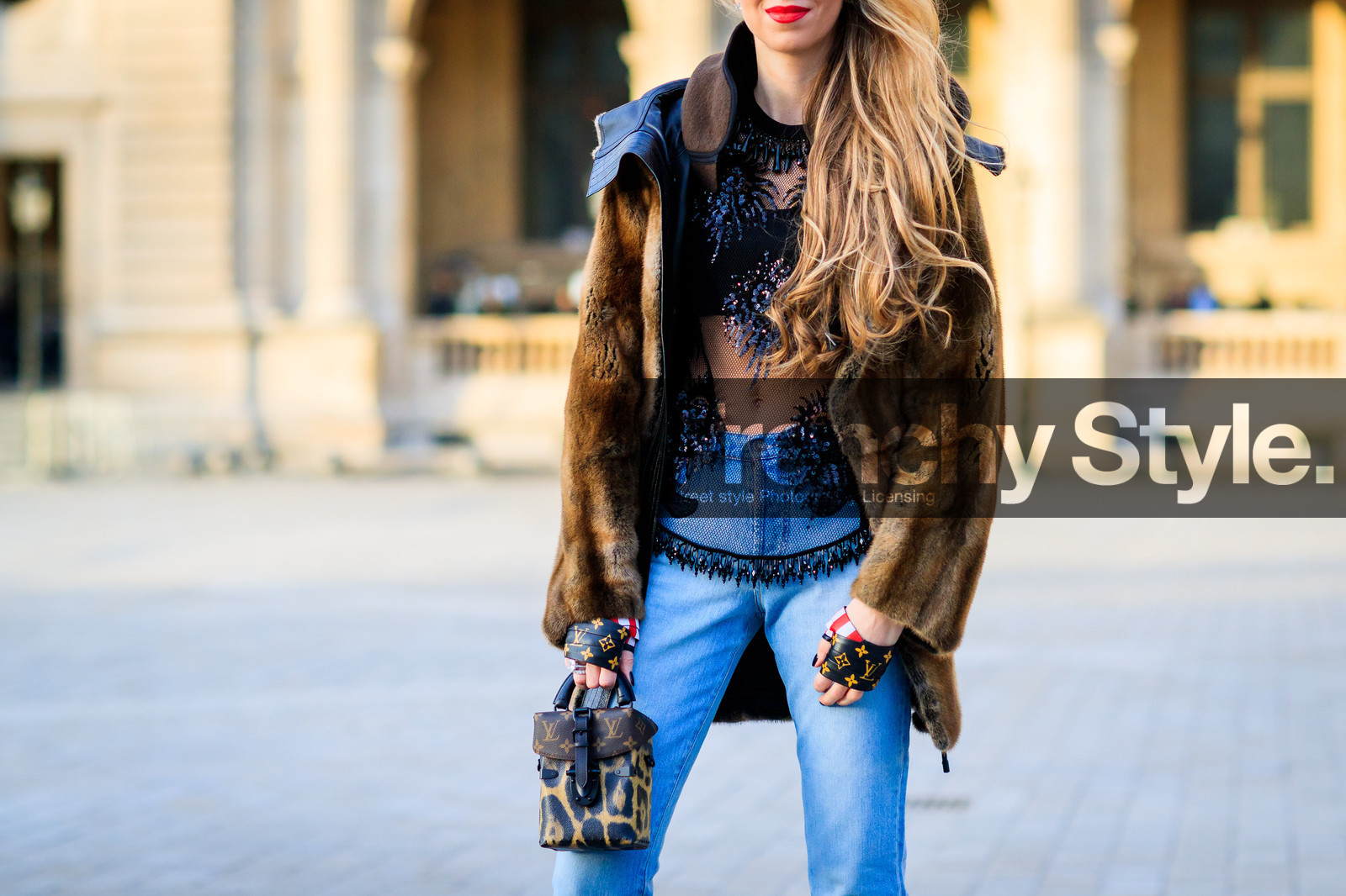 atmosphere details, AUTUMN WINTER 2017-2018, AW 17-18, black top, blue denim, brown bag, brown fur, brown jacket, denim pants, detail, embroidered top, FALL WINTER 2017-2018, fashion week, frenchystyle, fur jacket, FW, FW 17-18, horizontal, jeans, jonathan paciullo, lace top, leather bag, louis vuitton, PARIS, PFW, printed bag, street style, trousers