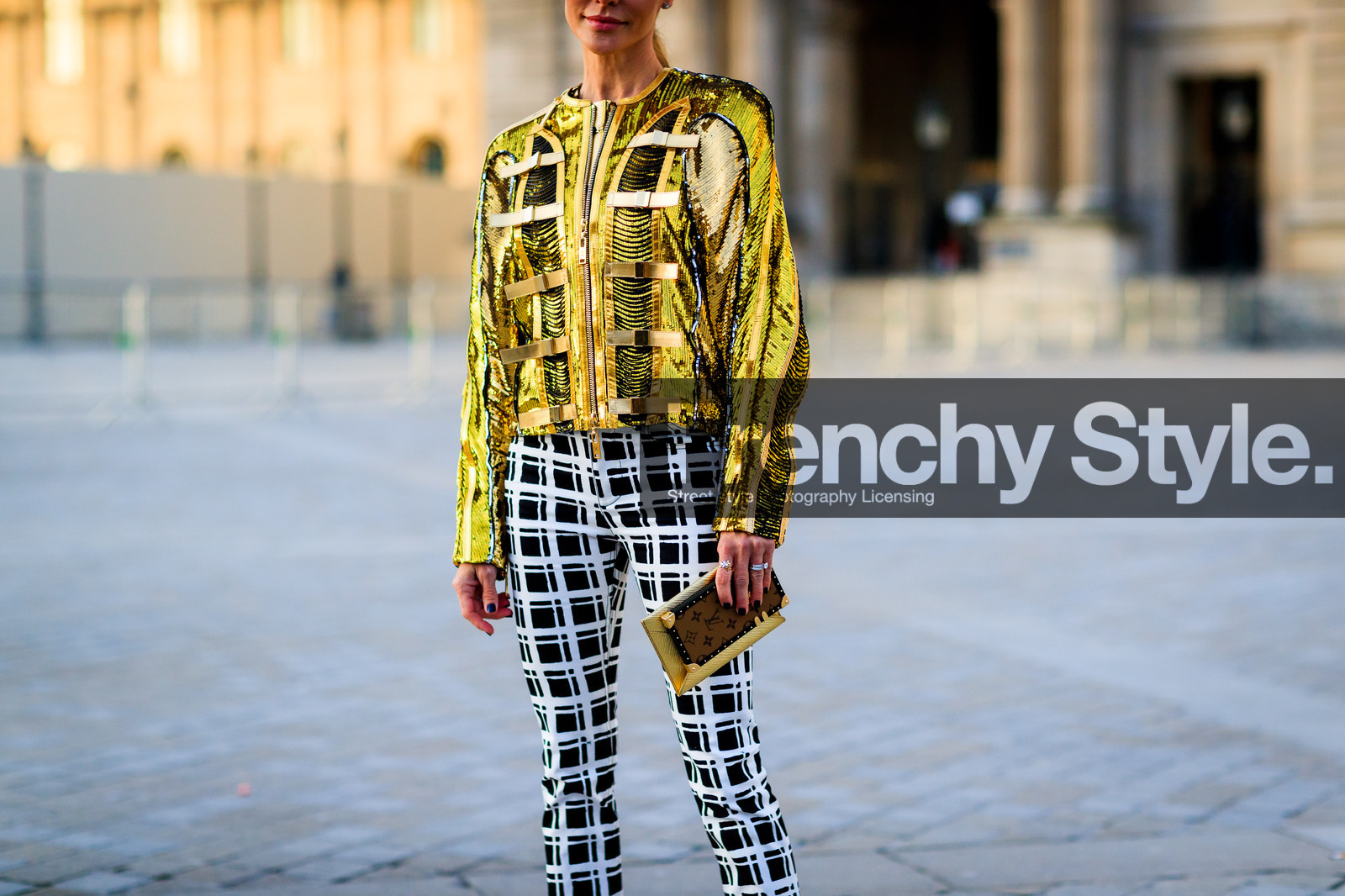 atmosphere details, AUTUMN WINTER 2017-2018, AW 17-18, checked pants, detail, FALL WINTER 2017-2018, fashion week, frenchystyle, FW, FW 17-18, gingham, glitter, gold, golden jacket, graphic jacket, graphic pants, horizontal, jonathan paciullo, PARIS, PFW, plaid, printed jacket, printed pants, street style, tartan, trousers