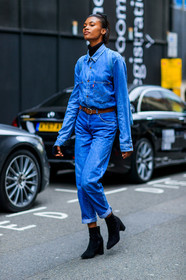 black shoes, blue denim, denim pants, denim shirt, high heels, jeans, leather shoes, levi's, levi's strauss, model, trousers, fashion week, frenchystyle, FW, jonathan paciullo, street style, LFW, LONDON, SPRING SUMMER 2019, SS 19, vertical, full length