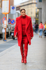 lena lademann, max mara boots, max mara jacket, max mara look, max mara coat, max mara top, max mara skirt, red total look, red coat, red top, red skirt, fur coat, red leather boots, high boots, animal skin boots, turtleneck top, fashion week, frenchystyle, FW, jonathan paciullo, street style, MFW, MILAN, SPRING SUMMER 2020, SS 20