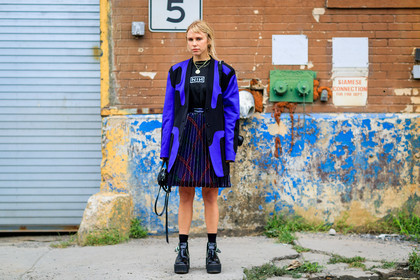 alexander wang, black bag, black shoes, black t shirt, blue jacket, courtney trop, graphic jacket, graphic skirt, leather bag, leather shoes, leather skirt, necklace, pleated skirt, printed jacket, printed skirt, printed t shirt, purple skirt, studs, street style, jonathan paciullo, FW, frenchystyle, fashion week, NYFW, NEW YORK, SPRING SUMMER 2019, SS 19, atmosphere details, horizontal, full length