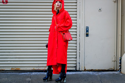 amanda steele, atmosphere details, AUTUMN WINTER 2017-2018, AW 17-18, black boots, black turtleneck, detail, FALL WINTER 2017-2018, fashion week, frenchystyle, FW, FW 17-18, high heels, hoodie, horizontal, jonathan paciullo, leather boots, NEW YORK, NYFW, off white, red bag, red coat, red sweater, street style