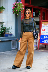 black bag, black shoes, camel pants, checked, graphic bag, green top, jw anderson, leather bag, leather shoes, plaid, printed bag, printed top, sunglasses, trousers, fashion week, frenchystyle, FW, jonathan paciullo, street style, LFW, LONDON, SPRING SUMMER 2019, SS 19, vertical, full length