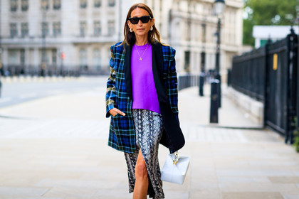 blazer, blue jacket, checked, chloe loulou de saison, graphic jacket, graphic skirt, grey skirt, leather bag, plaid, printed jacket, printed skirt, purple sweater, rejina pyo, sunglasses, tartan, white bag, fashion week, frenchystyle, FW, jonathan paciullo, street style, LFW, LONDON, SPRING SUMMER 2019, SS 19, atmosphere details, horizontal, detail