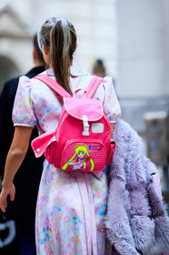 backpack, floral, flowers, fur jacket, graphic bag, graphic dress, leather bag, pink bag, pink dress, ponytail, printed bag, printed dress, purple fur, fashion week, frenchystyle, FW, jonathan paciullo, street style, LFW, LONDON, AUTUMN WINTER 2019-2020, AW 19-20, FW 19-20, FALL WINTER 2019-2020, vertical, atmosphere details, detail