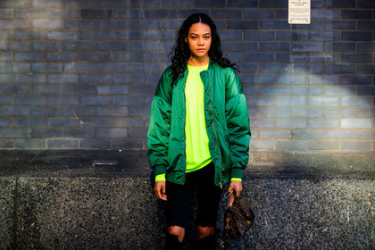 black denim, brown bag, denim pants, graphic bag, green jacket, green sweater, jeans, leather bag, louis vuitton, model, monogram, printed bag, trousers, fashion week, frenchystyle, FW, jonathan paciullo, street style, LFW, LONDON, AUTUMN WINTER 2019-2020, AW 19-20, FW 19-20, FALL WINTER 2019-2020, horizontal, atmosphere details, detail