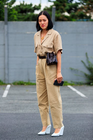 beige pants, beige shirt, bordeaux, burgundy, high heels, leather bag, leather shoes, necklace, purple bag, trousers, white shoes, fashion week, frenchystyle, FW, jonathan paciullo, street style, PFW, PARIS, vertical, full length, AUTUMN WINTER 2018-2019, FALL WINTER 2018-2019, FW 18-19, Tiffany Hsu