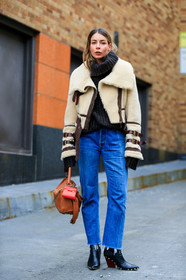 AUTUMN WINTER 2017-2018, AW 17-18, black boots, blue denim, brown bag, brown sweater, cowboy boots, denim pants, FALL WINTER 2017-2018, fashion week, frenchystyle, full length, FW, FW 17-18, high heels, irina lakicevic, jeans, jonathan paciullo, leather bag, leather boots, loewe, NEW YORK, NYFW, shearling, sheep fur, street style, studs, trousers, turtleneck sweater, vertical, vêtements, white fur