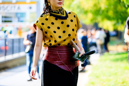 black skirt, earrings, graphic top, leather belt, polka dot, printed top, red belt, versace, yellow scarf, yellow t shirt, street style, jonathan paciullo, FW, frenchystyle, fashion week, MFW, MILAN, SPRING SUMMER 2019, SS 19, atmosphere details, horizontal, detail