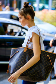 brown bag, bun, graphic bag, leather bag, louis vuitton, model, monogram, printed bag, white blouse, street style, jonathan paciullo, FW, frenchystyle, fashion week, MFW, MILAN, SPRING SUMMER 2019, SS 19, vertical, atmosphere details, detail