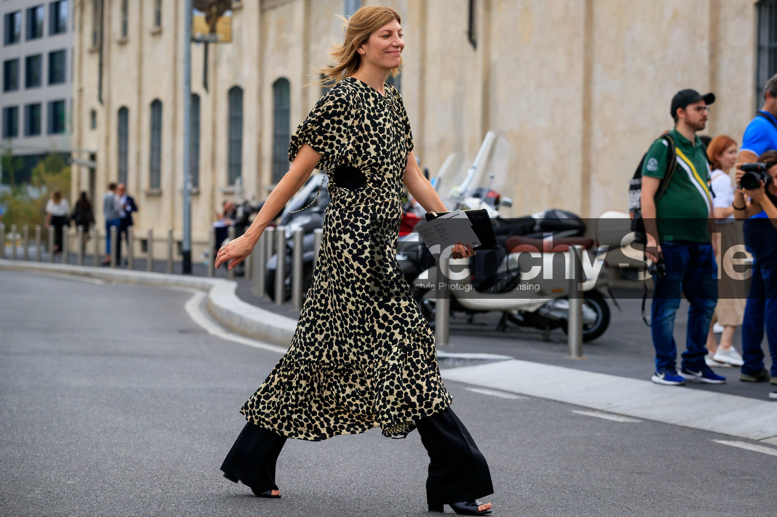 light beige dress, leopard printed dress, animal print dress, long dress, short sleeves dress, openwork dress, ruffle dress, fashion week, frenchystyle, FW, jonathan paciullo, street style, MFW, MILAN, SPRING SUMMER 2020, SS 20