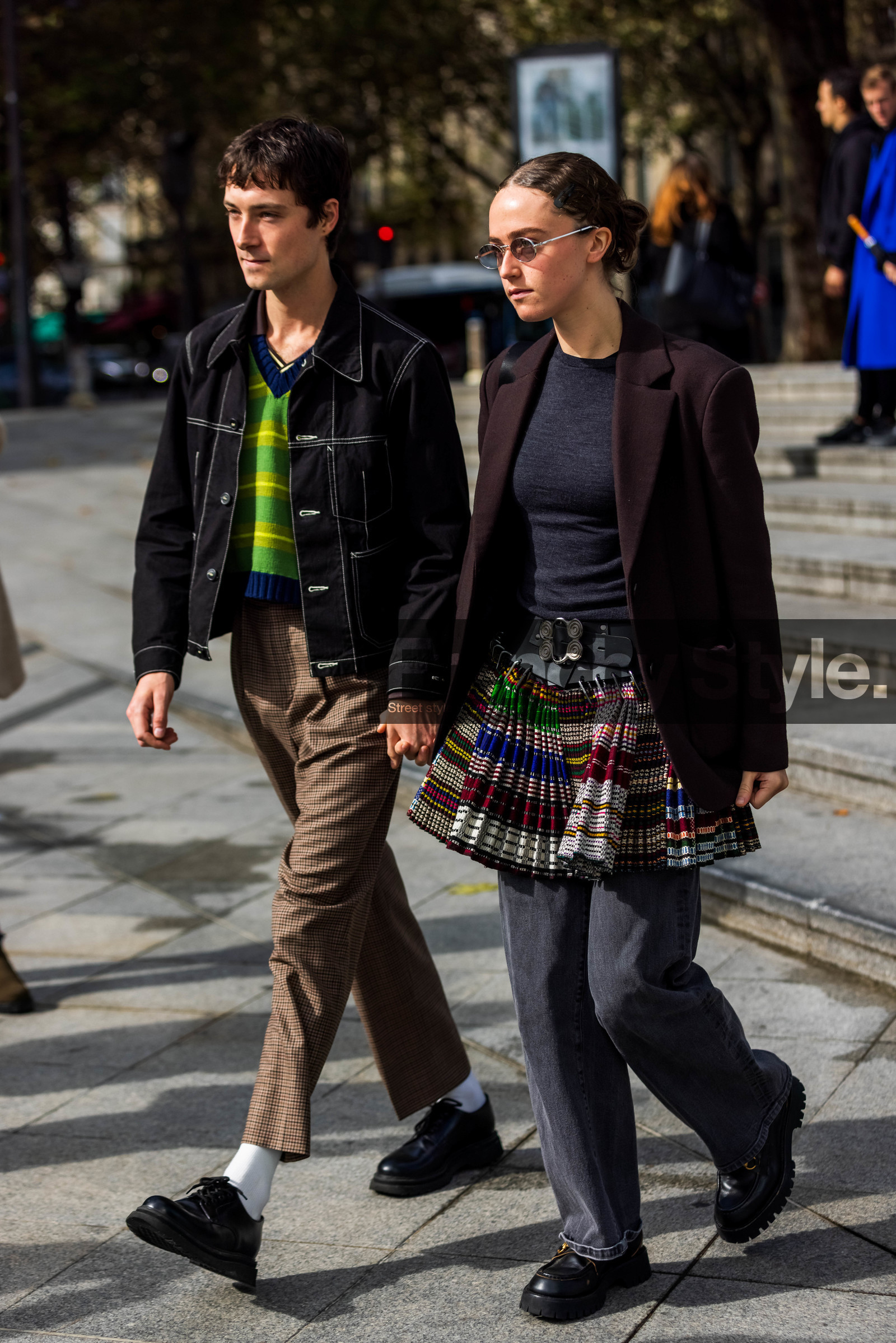 belt, black belt, black derbies, black jacket, blazer, brown blazer, brown pants, color, couple, denim, derbies, Ella Emhoff, green knitwear, grey denim, jacket, jean, knitwear, menswear, mini skirt, pants, pleated skirt, print, printed skirt, Samuel Hine, skirt, stripes, tartan pants, white socks, fashion week, frenchystyle, FW, jonathan paciullo, street style, PFW, PARIS, SPRING SUMMER 2022, SS 22, vertical, full length