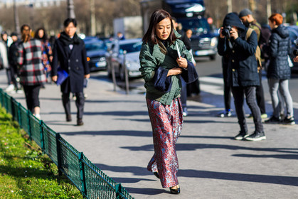 atmosphere details, AUTUMN WINTER 2016-2017, AW 16-17, embroidered pants, FALL WINTER 2016-2017, fashion week, frenchystyle, full length, FW, FW 16-17, green jacket, horizontal, jonathan paciullo, kaki jacket, PARIS, PFW, printed pants, red pants, shiny pants, street style, trousers
