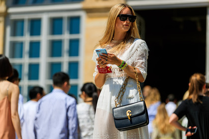 black bag, bracelet, christian dior, lace dress, leather bag, sunglasses, white dress, fashion week, frenchystyle, FW, jonathan paciullo, street style, PFW, PARIS, horizontal, atmosphere details, detail, AUTUMN WINTER 2018-2019, FALL WINTER 2018-2019, FW 18-19, Charlotte Groeneveld