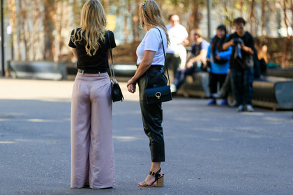 black t-shirt, lilac pants, white t-shirt, black leather pants, carrot pants, black bag, black basket, high heels sandals, wooden heels sandals, animal print sandals, back details, fashion week, frenchystyle, FW, jonathan paciullo, street style, atmosphere details, horizontal, detail