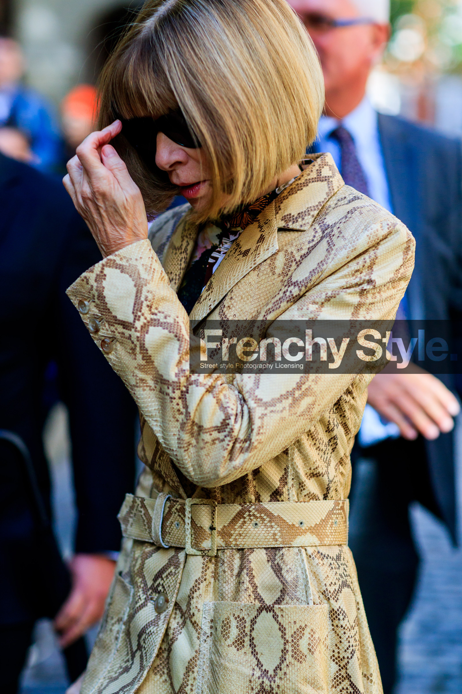 animal print, anna wintour, atmosphere details, beige coat, detail, fashion week, frenchystyle, FW, jonathan paciullo, leather coat, LFW, LONDON, snake print, SPRING SUMMER 2018, SS 18, street style, vertical