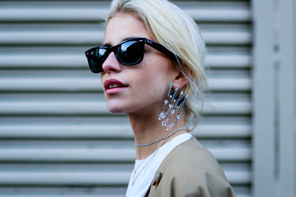 atmosphere details, AUTUMN WINTER 2017-2018, AW 17-18, caro daur, detail, earrings, FALL WINTER 2017-2018, fashion week, frenchystyle, FW, FW 17-18, horizontal, jonathan paciullo, NEW YORK, NYFW, ray ban, street style, sunglasses