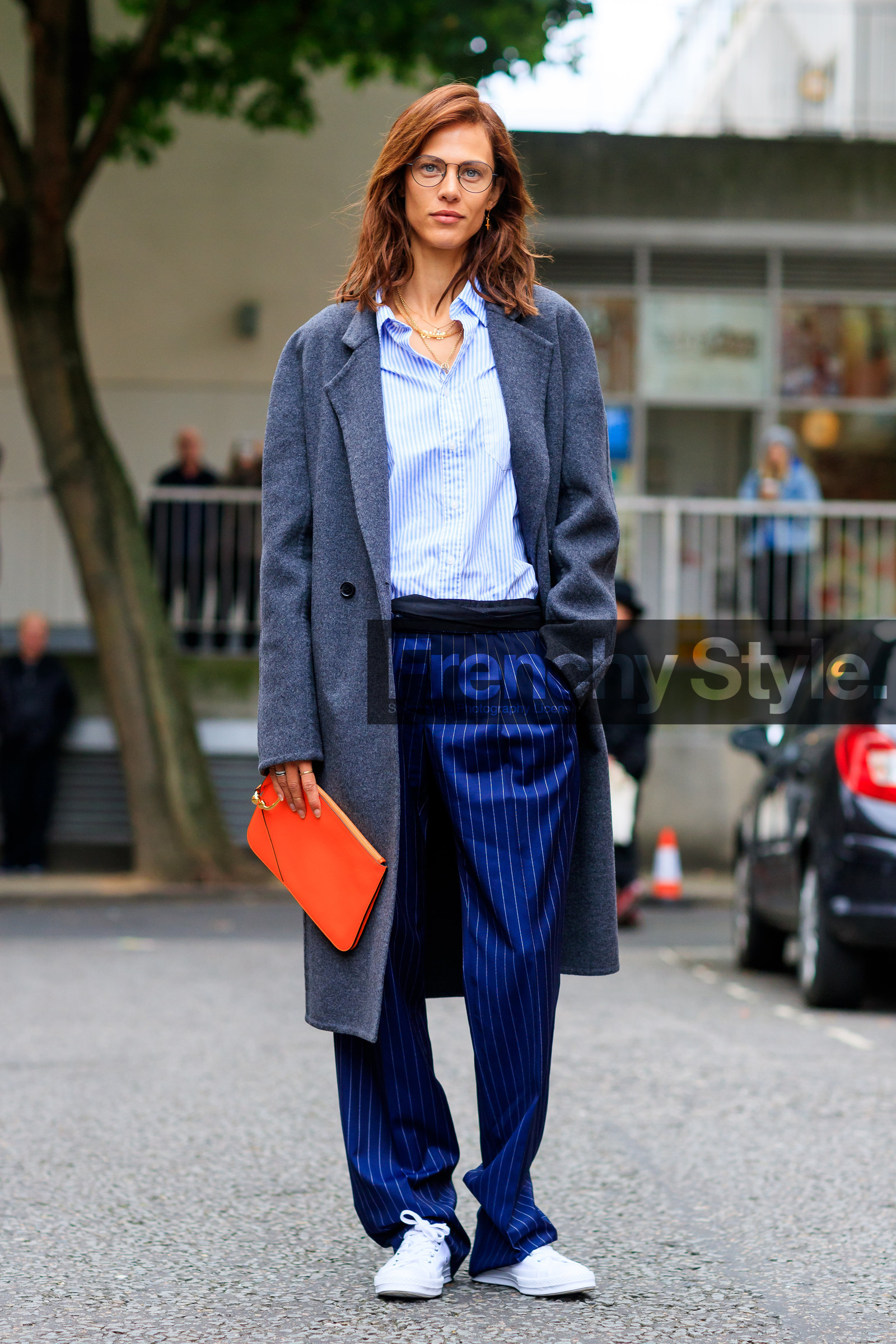 aymeline valade, blue pants, blue shirt, fashion week, frenchystyle, full length, FW, graphic pants, graphic shirt, grey coat, jonathan paciullo, jw anderson, leather bag, leather shoes, LFW, LONDON, model, printed pants, printed shirt, red clutch, SPRING SUMMER 2018, SS 18, street style, striped pants, striped shirt, trousers, vertical, white sneakers