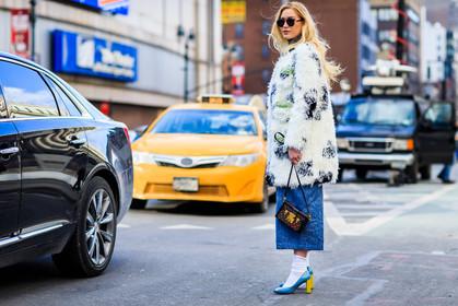 atmosphere details, AUTUMN WINTER 2016-2017, AW 16-17, blue denim, blue heels, blue pants, blue scarf, blue top, denim pants, denim top, FALL WINTER 2016-2017, fashion week, frenchystyle, full length, fur coat, FW, FW 16-17, high heels, horizontal, jeans, jonathan paciullo, leather shoes, louis vuitton, mirror effect, NEW YORK, NYFW, street style, sunglasses, trousers, white coat, white fur, white socks, wide pants, woman