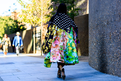 floral, flowers, graphic jacket, leather shoes, multicolor jacket, polka dot, printed jacket, susie lau, fashion week, frenchystyle, FW, jonathan paciullo, street style, LFW, LONDON, SPRING SUMMER 2019, SS 19, atmosphere details, horizontal, detail