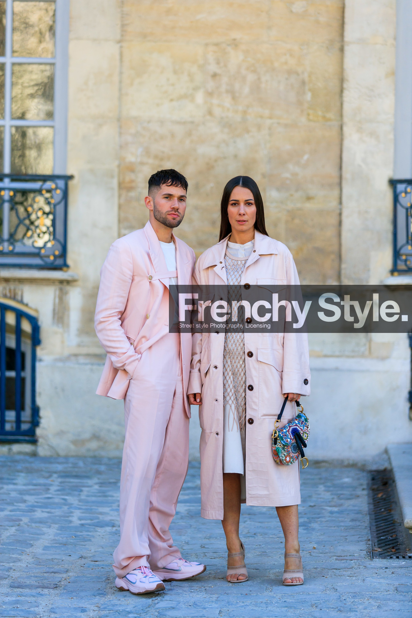 alice & j.s, christian dior, dior homme, embroidered bag, fishnet, graphic bag, graphic dress, leather bag, leather shoes, multicolor bag, pink coat, pink dress, pink jacket, pink pants, pink shoes, pink suit, printed bag, printed dress, saddle bag, trousers, white shoes, fashion week, frenchystyle, FW, jonathan paciullo, street style, PFW, PARIS, AUTUMN WINTER 2019-2020, AW 19-20, FALL WINTER 2019-2020, FW 19-20, vertical, full length