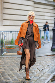 viktoria rader, sheer glasses, sheer sunglasses, camel leather jacket, brown dress, pleated dress, asymetrical dress, belted dress, long dress, red pullover, orange pullover, turtleneck pullover, camel leather bag, camel leather boots, long sleeves dress, low boots, polish boots, big sole boots, platform shoes, box bag, hand bag, PARIS, PFW, SPRING SUMMER 2020, SS 20, fashion week, frenchystyle, FW, jonathan paciullo, street style, vertical, full length