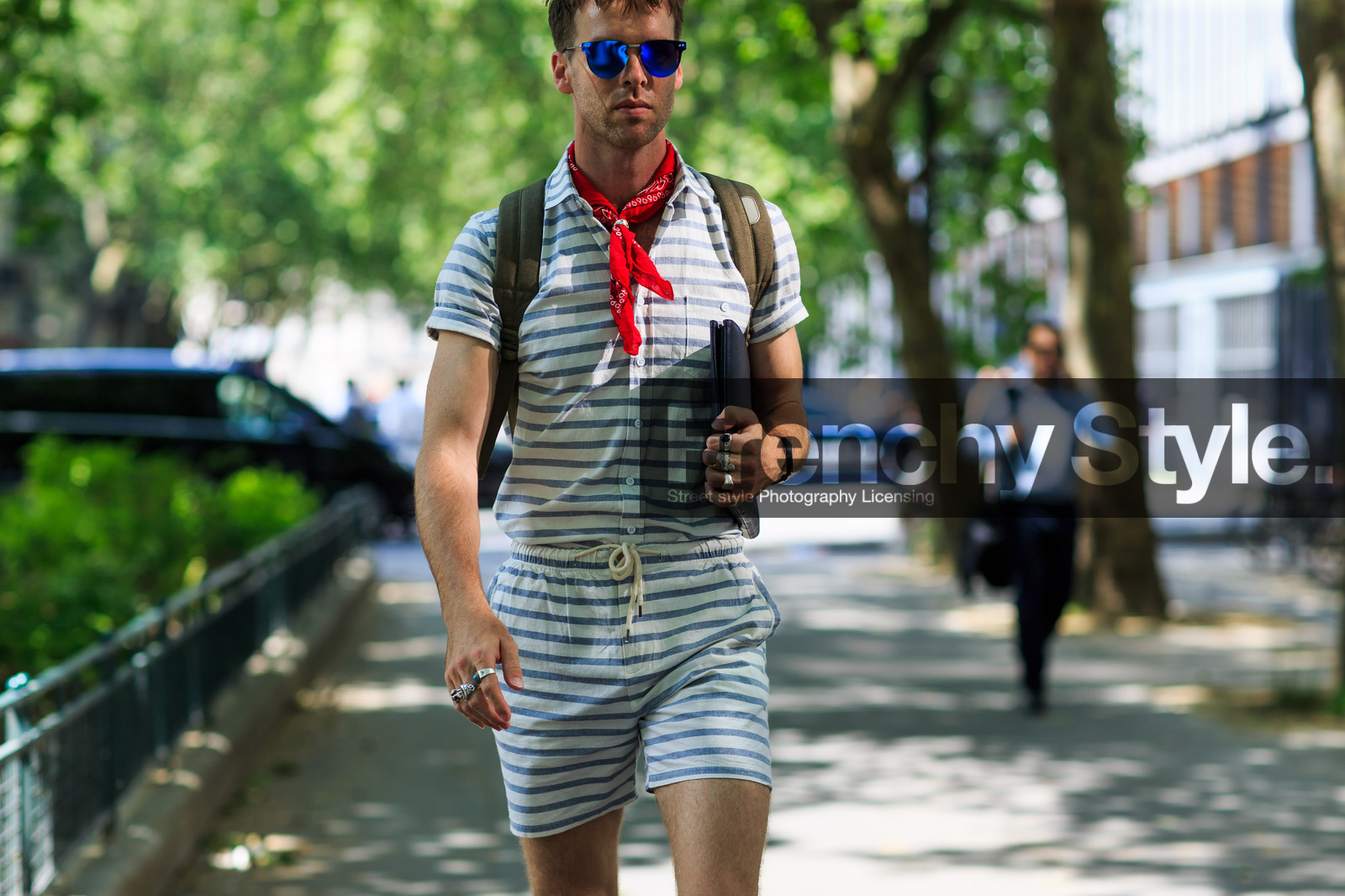atmosphere details, detail, fashion week, frenchystyle, FW, geometric, graphic, horizontal, jonathan paciullo, MENSWEAR, PARIS, PFW, red bandana, rings, SPRING SUMMER 2017, SS 17, street style, striped shirt, striped shorts, sunglasses