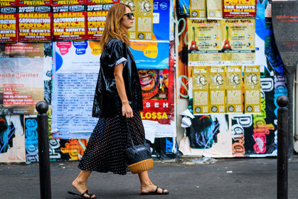 black bag, black jacket, black shoes, black skirt, black top, brown belt, graphic bag, graphic skirt, leather bag, leather belt, leather jacket, leather shoes, miu miu, polka dot, printed bag, printed skirt, vinyl, fashion week, frenchystyle, FW, jonathan paciullo, street style, PFW, PARIS, horizontal, atmosphere details, full length, AUTUMN WINTER 2018-2019, FALL WINTER 2018-2019, FW 18-19