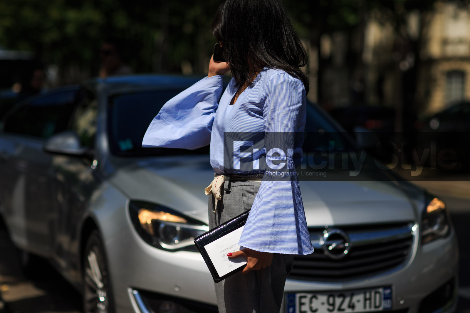 atmosphere details, blue shirt, detail, fashion week, frenchystyle, FW, grey pants, horizontal, jonathan paciullo, MENSWEAR, PARIS, PFW, SPRING SUMMER 2017, SS 17, street style, trousers
