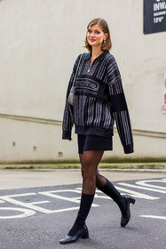 Larissa Hofmann, jumper, black, mini skirt, skirt, socks, pumps, fashion week, frenchystyle, FW, jonathan paciullo, street style, SPRING SUMMER 2022, SS 22, LFW, LONDON, vertical, full length
