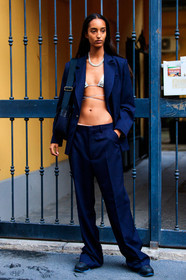 navy blue jacket, navy blue pants, navy blue suits, laced bra, silver necklace, big chain necklace, nose piercing, cropped top, bra, mona tougg, mona tougaard, street style, jonathan paciullo, FW, frenchystyle, fashion week, MFW, MILAN, SPRING SUMMER 2021, SS 21, vertical, full length, model