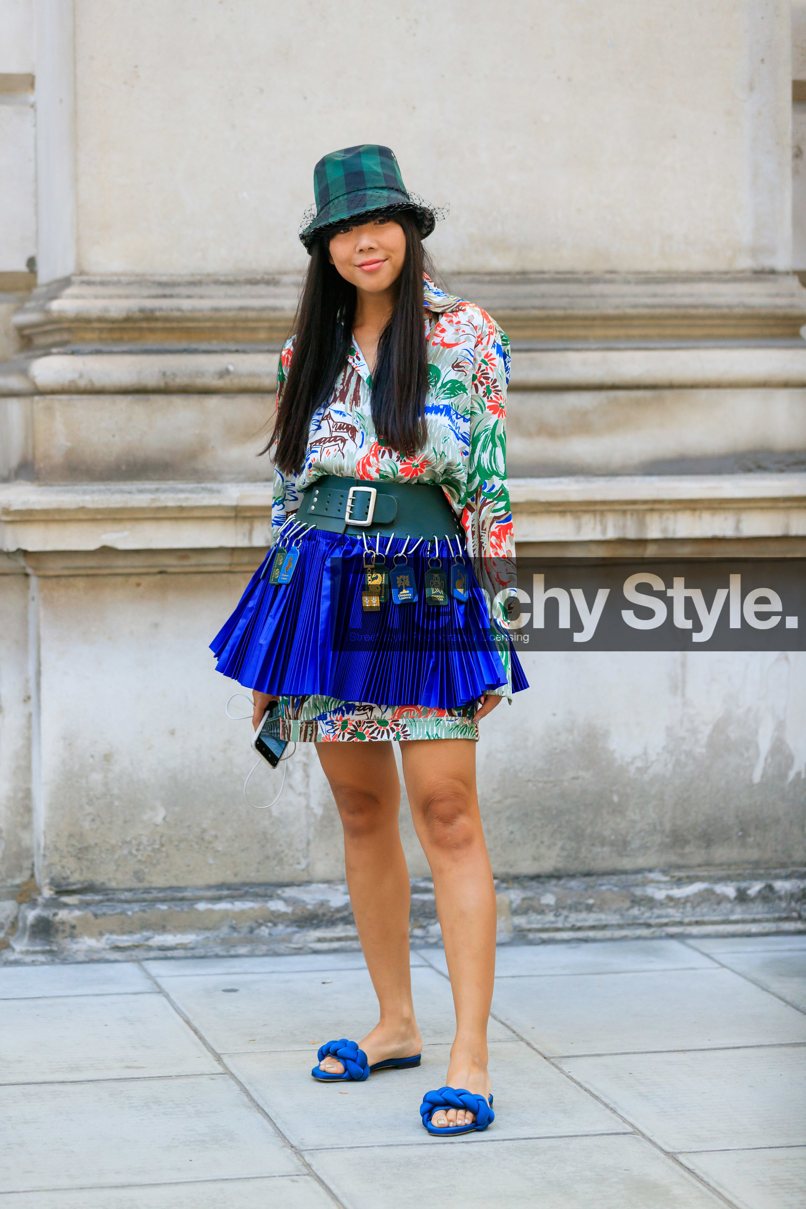 susie lau, checked hat, tulle details, greeen hat, animal print dress, animal print shirt, chopova lowena skirt, pleated skirt, blue skirt, belted shirt, green leather belt, blue sandals, plaited sandals, flat sandals, open toe shoes, fashion week, frenchystyle, FW, jonathan paciullo, street style, vertical, full length