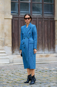 erika boldrin, silvered earrings, dangling earrings, celine sunglasses, scale sunglasses, big sunglasses, blue coat, checked coat, balenciaga coat, black leather boots, low boots, laced boots, sharp end boots, louis vuitton boots, high heels boots, fashion week, frenchystyle, FW, jonathan paciullo, street style, PFW, PARIS, SPRING SUMMER 2020, SS 20, horizontal, full length