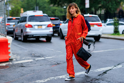 black bag, black shoes, black sneakers, converse, leather bag, leather shoes, red jumpsuit, trousers, fashion week, frenchystyle, FW, jonathan paciullo, street style, NEW YORK, NYFW, SPRING SUMMER 2020, SS 20, horizontal, atmosphere details, full length