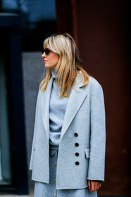 camille charriere, grey jacket, grey skirt, grey sweater, sunglasses, street style, jonathan paciullo, FW, frenchystyle, fashion week, LFW, LONDON, AUTUMN WINTER 2019-2020, AW 19-20, FW 19-20, FALL WINTER 2019-2020, vertical, atmosphere details, detail