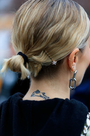 bun, earrings, hair clip, tattoos, street style, jonathan paciullo, frenchystyle, NYFW, NEW YORK, AUTUMN WINTER 2019-2020, AW 19-20, FALL WINTER 2019-2020, FW 19-20, fashion week, FW, vertical, atmosphere details, detail