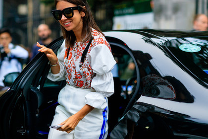 atmosphere details, bracelet, cartier, detail, fashion week, frenchystyle, FW, horizontal, jonathan paciullo, LFW, LONDON, natasha goldenberg, printed shirt, SPRING SUMMER 2017, SS 17, straps, street style, striped pants, sunglasses, trousers, white pants, white shirt, woman