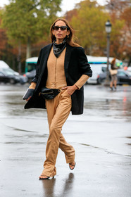 chloe loulou de saison, chanel bag, chanel belt, chanel sunglasses, chanel total look, chanel pants, chanel scarf, chanel cardigan, belt bag, black jacket, black scarf, zipped cardigan, tweed jacket, tweed cardigan, beige leather pants, black leather bag, black leather belt, quilted bag, quilted belt, flare pants, leather scarf, PARIS, PFW, SPRING SUMMER 2020, SS 20, fashion week, frenchystyle, FW, jonathan paciullo, street style, vertical, full length