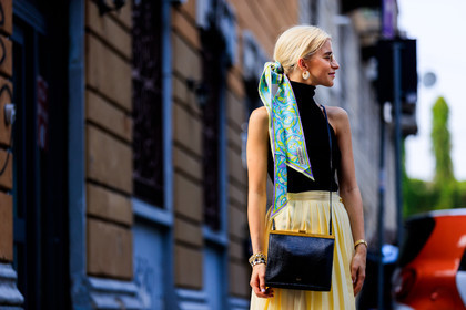 black bag, black top, blue scarf, caro daur, earrings, headscarf, leather bag, pleated skirt, sunglasses, yellow skirt, fashion week, frenchystyle, FW, jonathan paciullo, street style, MFW, MILAN, SPRING SUMMER 2019, SS 19, atmosphere details, horizontal, detail