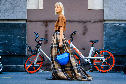 black shoes, blue bag, brown skirt, brown t shirt, checked, graphic skirt, leather bag, leather shoes, linda tol, plaid, printed skirt, tartan, street style, jonathan paciullo, FW, frenchystyle, fashion week, MFW, MILAN, SPRING SUMMER 2019, SS 19, atmosphere details, horizontal, full length
