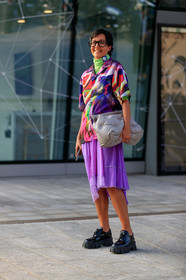 purple skirt, purple shirt, lilac skirt, lace shirt, short sleeves shirt, multicolor shirt, prada shoes, prada shirt, prada top, turtleneck top, neon green top, mid long skirt, margiela bag, quilted bag, light grey leather bag, black shoes, polish shoes, laced shoes, big sole shoes, fashion week, frenchystyle, FW, jonathan paciullo, street style, MFW, MILAN, SPRING SUMMER 2020, SS 20
