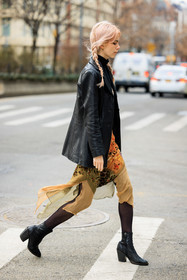 braided piggy tails, pink hair, black jacket, black leather derbies, black bottines, leather bottines, black stockings, midi dress, multicolor dress, black turtleneck, street style, jonathan paciullo, FW, frenchystyle, fashion week, NYFW, NEW YORK, AUTUMN WINTER 2022-2023, FALL WINTER 2022_2023, FW 22-23, vertical, full length