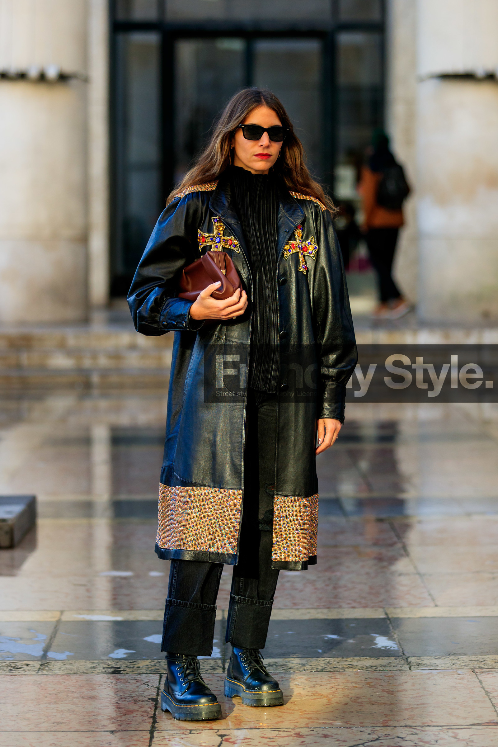 jen wonders, red lipstick, black sunglasses, black blouse, black leather coat, black jeans, black leather boots, pleated blouse, high collar blouse, pearl embroidered coat, strassed coat, metalic coat, golden coat, cross embroidered coat, burgundy leather clutch, doc marteens shoes, flat boots, laced boots, fashion week, frenchystyle, FW, jonathan paciullo, street style, PFW, PARIS, vertical, full length
