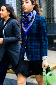 black skirt, blazer, blue jacket, blue scarf, checked, graphic jacket, green bag, leather bag, plaid, printed jacket, tartan, frenchystyle, jonathan paciullo, street style, NYFW, NEW YORK, AUTUMN WINTER 2019-2020, AW 19-20, FALL WINTER 2019-2020, FW 19-20, fashion week, FW, vertical, atmosphere details, detail