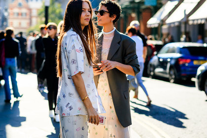 blazer, celenie laura fleur, embroidered dress, floral, flowers, graphic dress, graphic pants, graphic shirt, grey jacket, pajamas, printed dress, printed pants, printed shirt, sunglasses, tone on tone, total look white, trousers, white dress, white pants, white shirt, yasmin sewell, fashion week, frenchystyle, FW, jonathan paciullo, street style, LFW, LONDON, SPRING SUMMER 2019, SS 19, atmosphere details, horizontal, detail