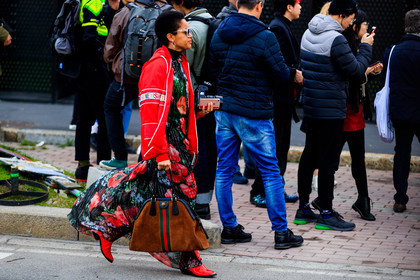 brown bag, floral, flowers, graphic bag, graphic dress, graphic jacket, gucci, leather bag, leather shoes, printed bag, printed dress, printed jacket, red jacket, red shoes, sunglasses, fashion week, frenchystyle, FW, jonathan paciullo, street style, MFW, MILAN, AUTUMN WINTER 2018-2019, FALL WINTER 2018-2019, FW 18-19, horizontal, atmosphere details, full length, tamu mcpherson