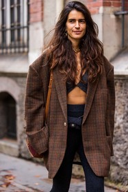 chanel belt, black bag, grey crop top, black pants, blazer, brown blazer, chanel bag, Chiara Totire, choker, crop top, flare pants, knitted pants, oversize blazer, pants, printed blazer, quilted bag, ribbed pants, tartan blazer, fashion week, frenchystyle, FW, jonathan paciullo, street style, PFW, PARIS, SPRING SUMMER 2022, SS 22, vertical, atmosphere details